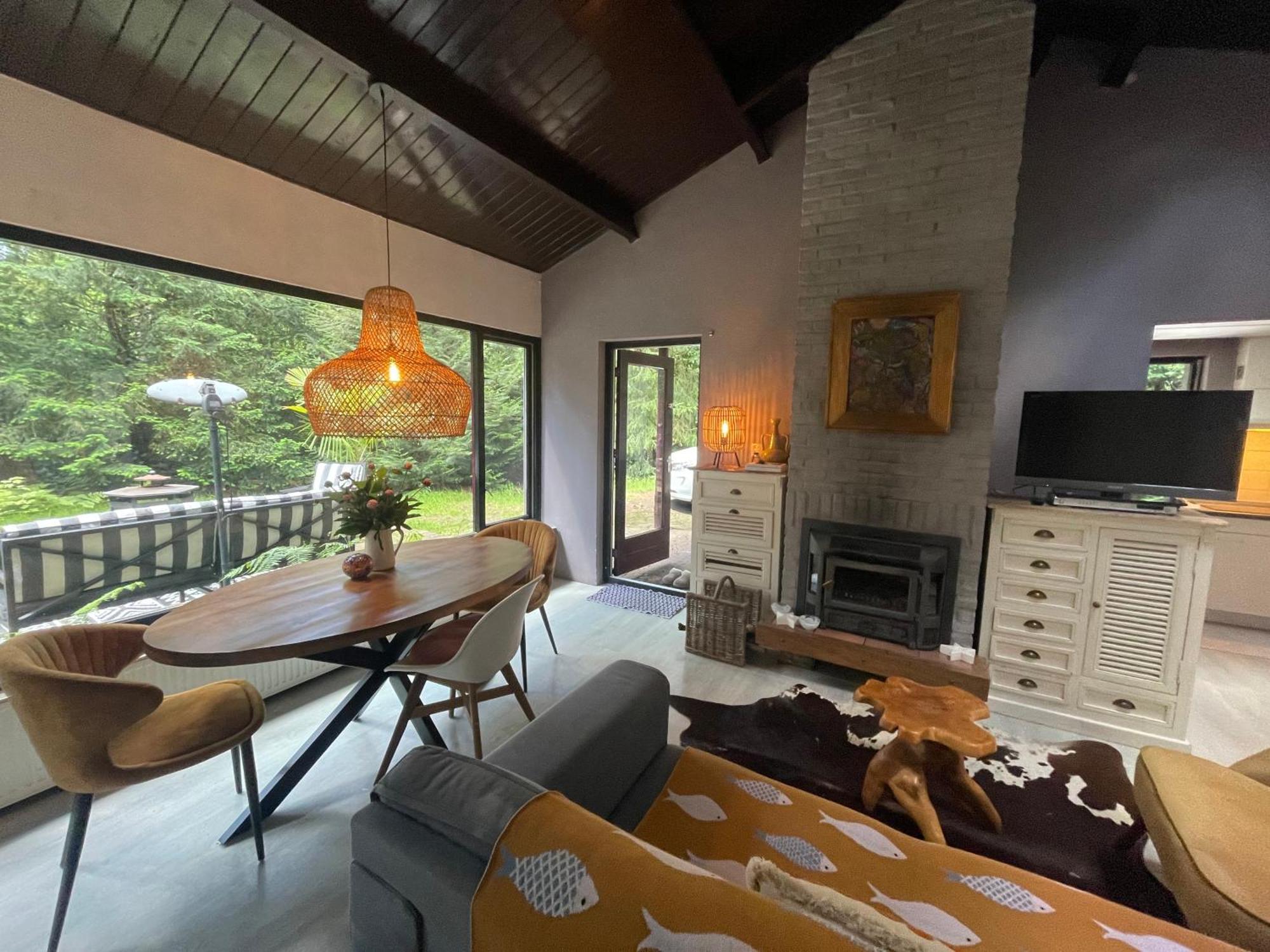 Magical Cottage In The Woods بارن المظهر الخارجي الصورة
